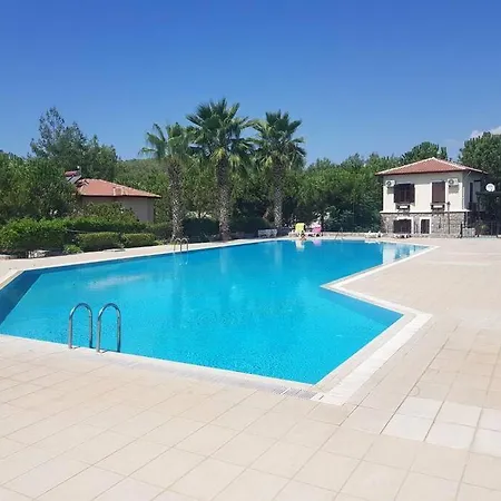 Fethiyede Muekemmel Tatilin Adres * אולודניץ