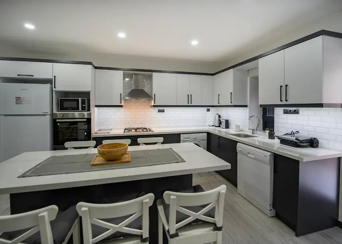 Fethiyede Muekemmel Tatilin Adres Ολουντενίζ