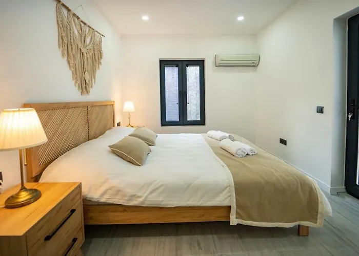 Fethiyede Muekemmel Tatilin Adres Βίλα