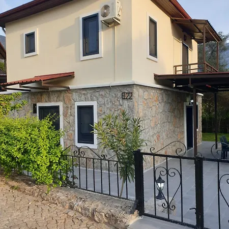 Villa Fethiyede Muekemmel Tatilin Adres *